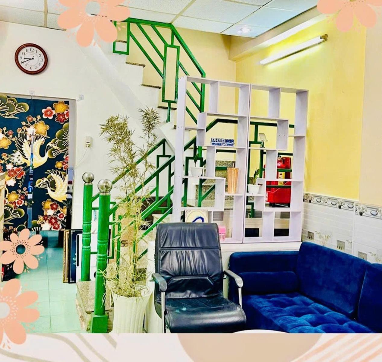 花ren Hostel Ho Chi Minh City Exterior photo